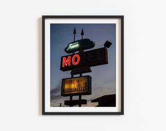 Arte de parede vintage para motel: Fotografia em neon do Motel Trava-Leers em Mesa, Arizona, decoração retrô americana à beira da estrada (download digital)