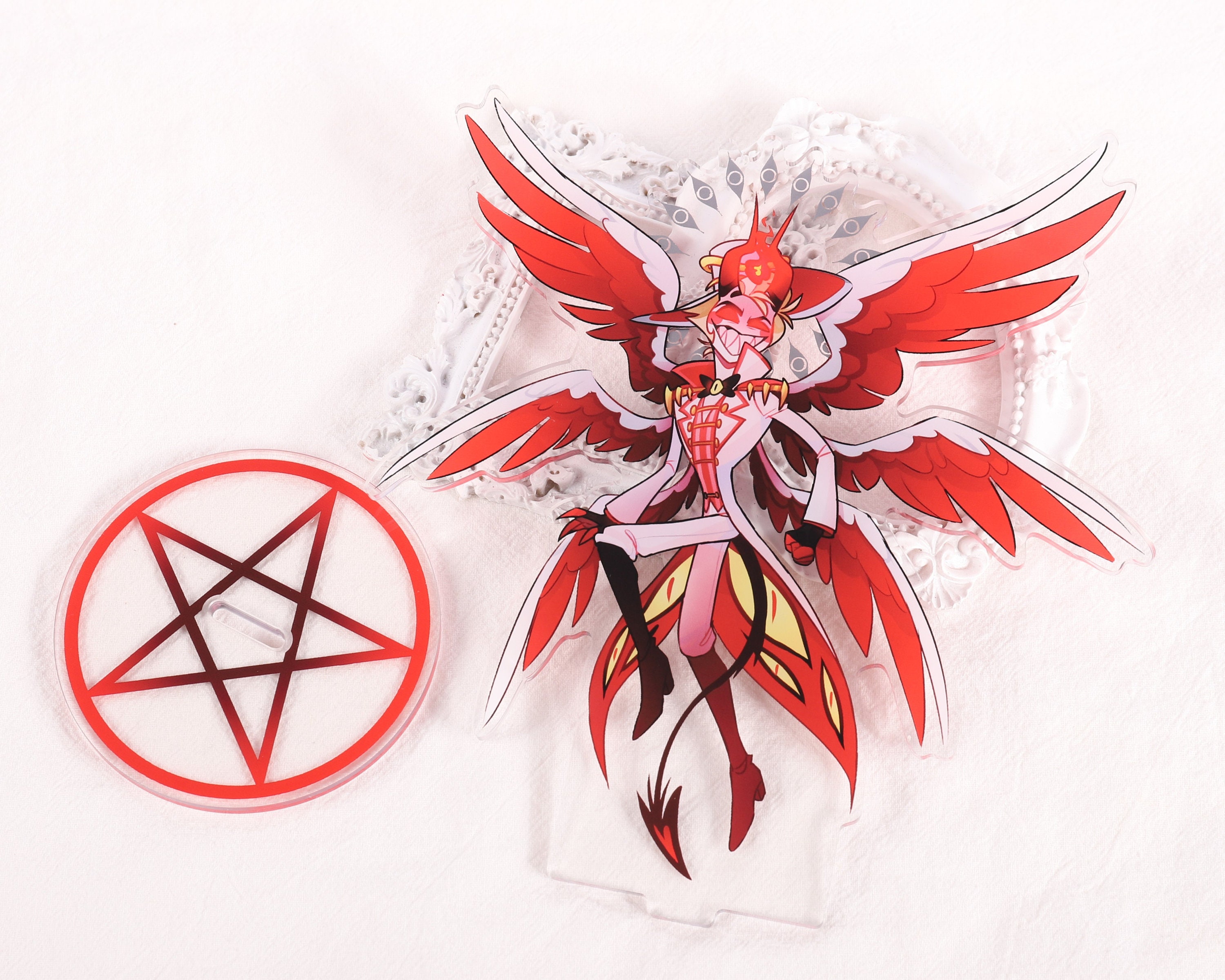 ルシファーの完全悪魔形態（赤箔押し）スタンディ - Etsy 日本