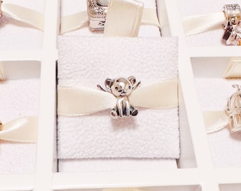 Srebrny koralik Sakura Card Captor Kero wykonany ze srebra próby 925, pasujący do bransoletek i bangli Pandora.