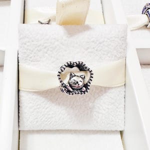 925 Sterling Silver Kitten With Glow In The Dark Paw Charm Bead Fits Pandora Charm Bracelets And Bangles