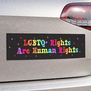 LGBTQ+ の権利は人権です。車のマグネットまたはバンパーステッカー、プライド平等推進デカール、政治的抵抗ステッカー、社会正義抗議