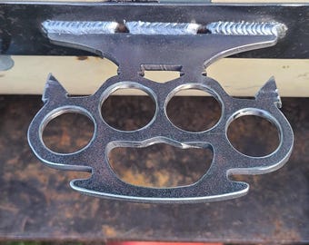 Support de porte pour barbecue : fichier DXF avec poignée articulée en laiton