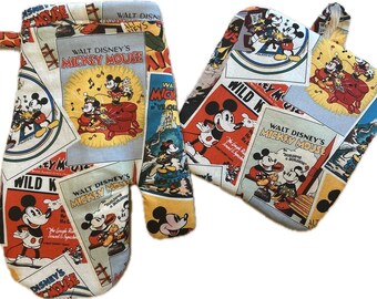 Mickey Mouse posters oven mitt and potholder set. Trivet - Pot Holder! Minnie Mouse.  Disney
