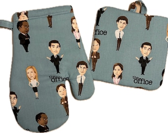 The Office  oven mitt and pot holder potholder  set.  Trivet Heat Pad.
