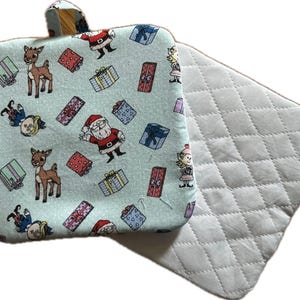 Rudolph the Red Nosed Reindeer Rankin/Bass - Pot Holder.  Potholder trivet.