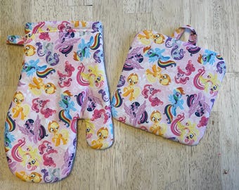 My Little Pony Pink oven mitt and potholder set. Trivet - Pot Holder!