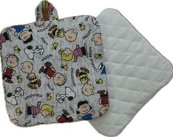 Peanuts Charlie Brown Poholder - Trivet - Pot Holder! Snoopy Lucy Franklin, Woodstock