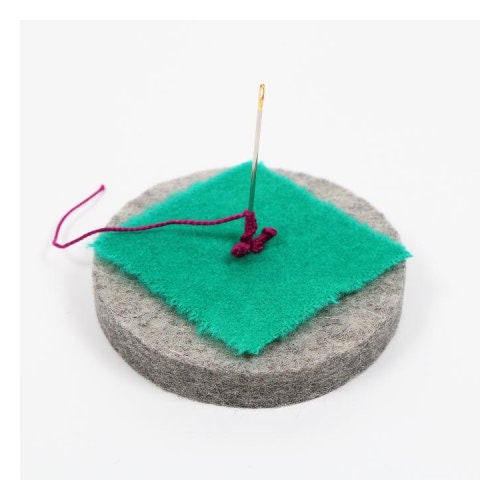 Drizzle Pad by Sue Spargo