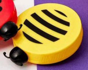 Metro a nastro retrattile Tacony – POP “Bee” • Metro da cucito bifacciale da 60" / 150 cm • Regalo Cute Notions