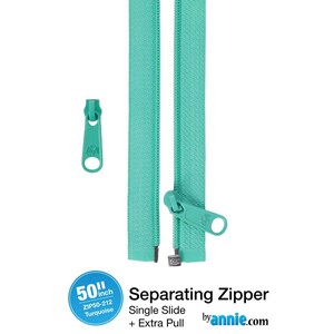 Può includere: Cerniera separabile turchese da 127 cm con cursore singolo ed extra pull. L'immagine mostra un cursore staccato e un primo piano del tirante. Sono visibili anche i testi "Separating Zipper" e "byannie.com".