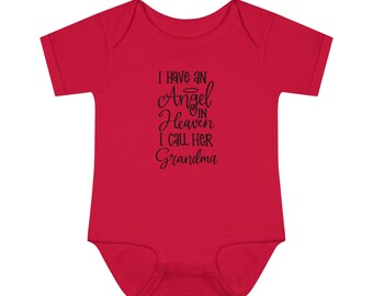 Body de costilla para bebé Tengo un ángel en el cielo. La llamo abuela.