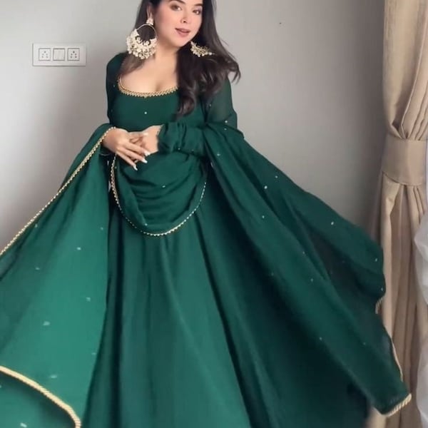 Dark Green Anarkali Suit, Mehendi Dress, Indian Traditional Suit, Punjabi Suit,Pakistani Suit, Dark Green Suit, Nikha Dress, Full Stitched