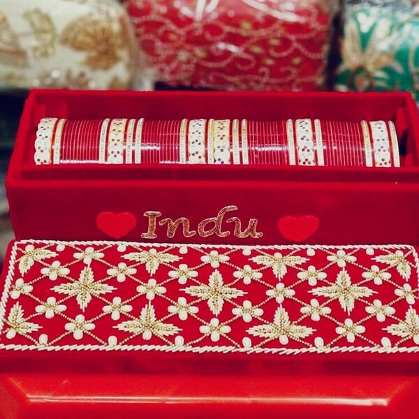 Embroidered Churas/Bangles Boxes, Punjabi Beautiful Handmade bridal chooda/Kara boxes, Personalized Boxes, Gift for wedding, Free shipping