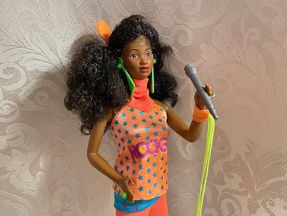 Dee dee barbie cheap and the rockers