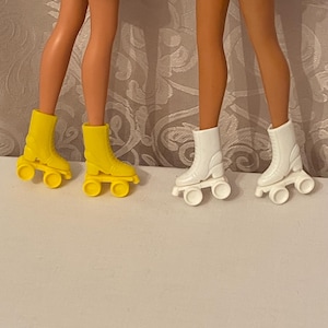 Vintage Barbie California Surf &#39;N Shop Roller Skates - Pick a Pair!