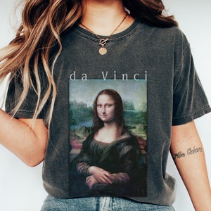 Mona lisa discount t shirt dress