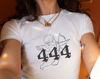 Camiseta de bebé con número de ángel 444 para mujer, Top moderno, estética Y2K, ropa de calle Y2K, sudadera con capucha de bruja, números de ángel místicos 444