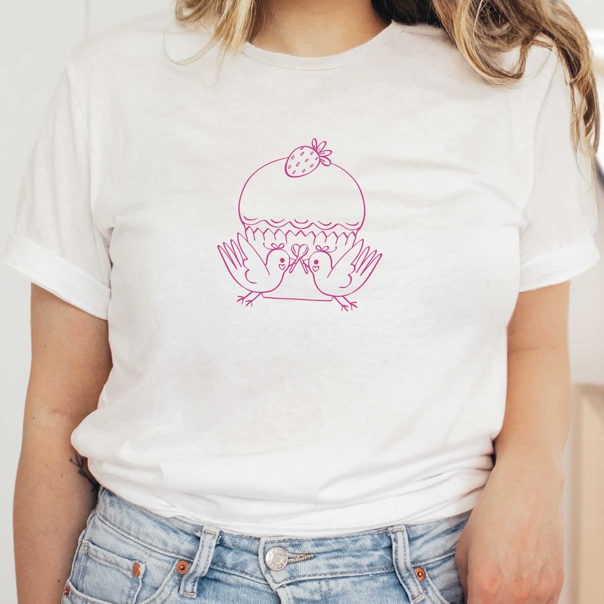  Coquette Aesthetic Pink Bear Downtown Aesthetic Girl T-Shirt :  Clothing, Shoes & Jewelry