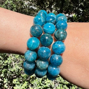 Blue Apatite Crystal Bracelet | Natural Gemstone Jewelry | Healing Stone Bracelet | Dainty Beaded Bracelet | Blue Crystal Bracelet