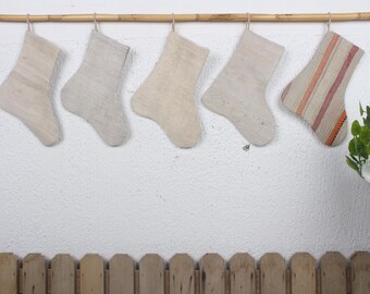 Meia de Natal Kilim Vintage, Decoração Rústica Feita à Mão, Meia de Natal Personalizada para Família, Meia de Natal Personalizada e Única para Presente de Natal