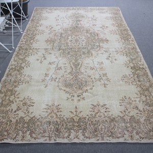Turkish Rug, Vintage Rug, 5.4x9.6 ft Large Rug, Anatolian Rug, Rugs For Bedroom, Beige Oushak Rugs, Large Wool Rug,