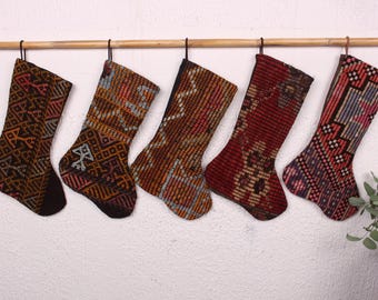 Meia de Natal vintage, Meia de Natal feita à mão, Meia de Natal rústica, Meia de Natal Kilim, Meia de tapete antiga,
