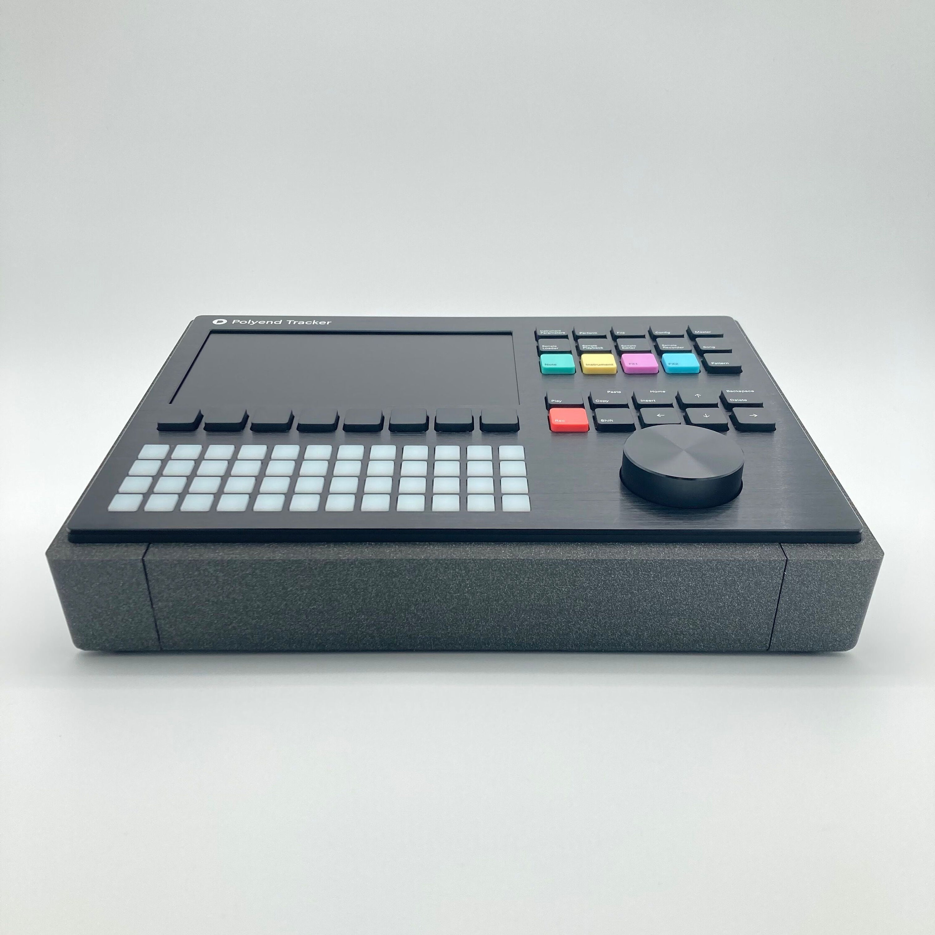 Polyend Tracker / Polyend Play Stand | Decksaver Compatible