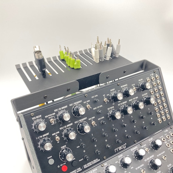 Moogサウンドシステム用セミモジュラーシンセ用パッチケーブルハンガー