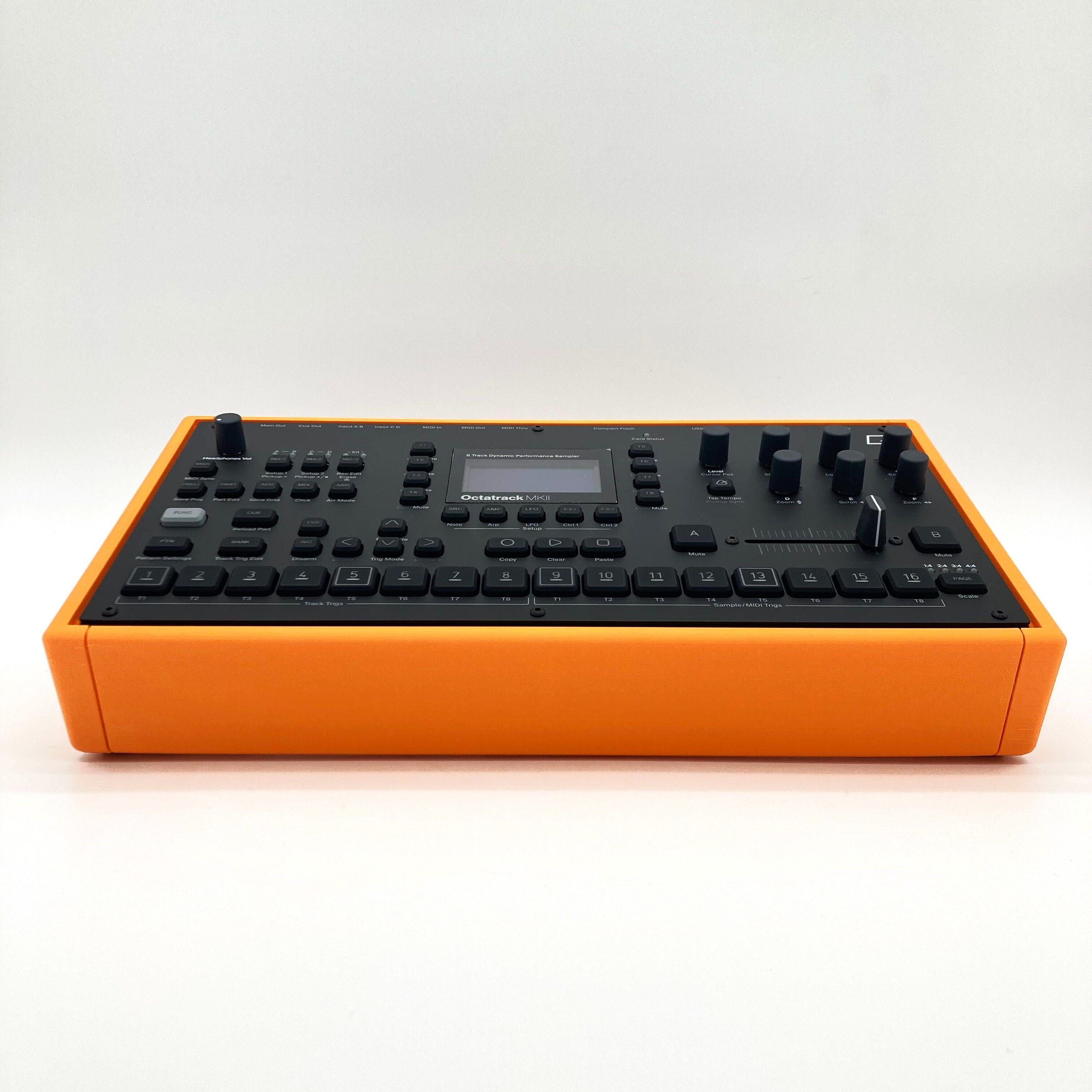 Elektron Octatrack Stand | Decksaver Compatible | Fits
