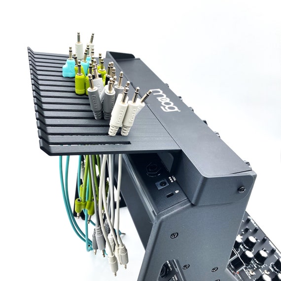 Moogセミモジュラー用3段シンセスタンド（Mother 32、DFAM