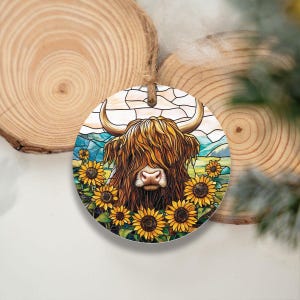 Sunflowers Highland Cow Window Hanging, Faux Stain Glass, Cow Lover Gift, Farmhouse Decor, Farmer Gift Decor, Highland Cow Ornament