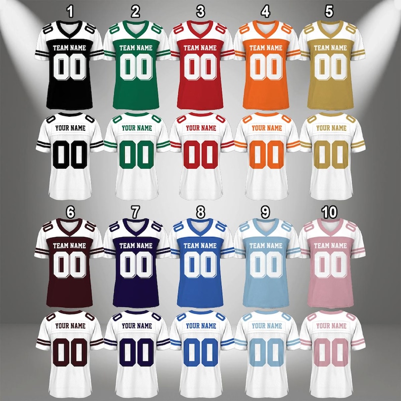 Puede incluir: Diez variaciones de color diferentes de una camiseta de f&uacute;tbol blanca con detalles en negro, verde, rojo, naranja, dorado, granate, azul marino, azul claro y rosa. Las camisetas tienen el texto "TEAM NAME" y "YOUR NAME" impreso en ellas.