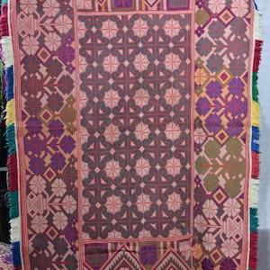 Nakshi katoenen kantha plaid: antieke Indiase ambachtelijke langzaam gestikte deken (50 x 80 inch)