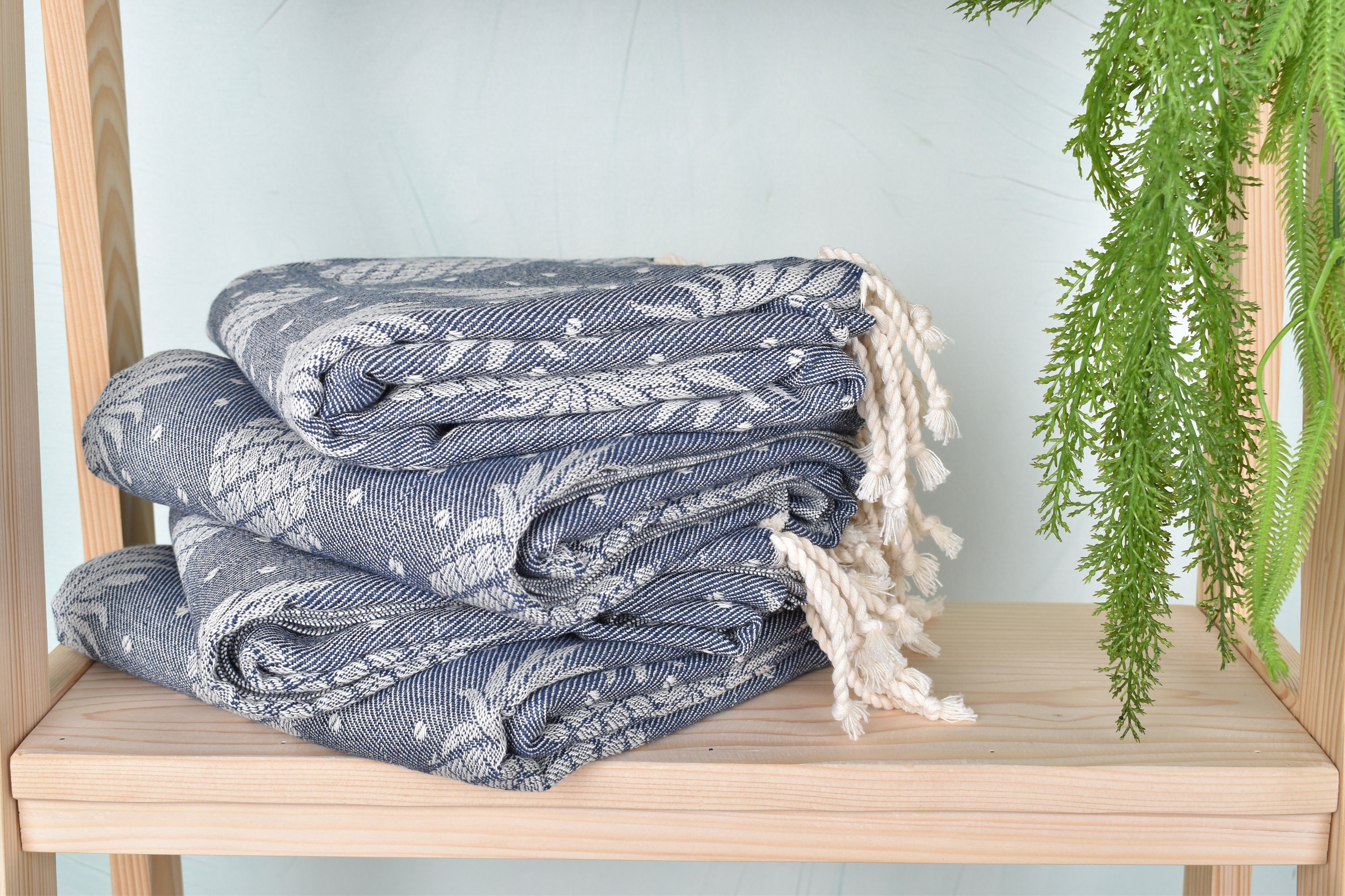 モノグラムビーチタオル、バチェロレッテタオル、ネイビータオル