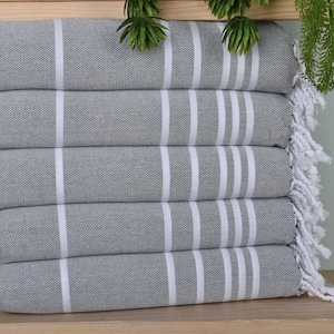 Personalisiertes Geschirrtuch, gestreiftes Geschirrtuch, Küchentuch, Monogramm-Handtuch, 45 cm x 38 cm khakigrünes Baumwollgeschirrtuch, Stickerei-Tücher,