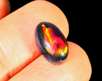 Pietra preziosa cabochon di opale nero naturale di grado AAAAA + opale nero di fuoco Welo + opale ovale fatto a mano + pietra preziosa di nascita di ottobre, dimensioni 14x9x6 mm