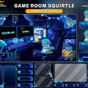 Peut inclure: Un overlay numérique pour une salle de jeu, avec un thème aquatique bleu et blanc. Le design comprend deux écrans d'ordinateur, une chaise de jeu et des personnages Squirtle animés. Le texte indique "GAME ROOM SQUIRTLE ANIMATED PACK".