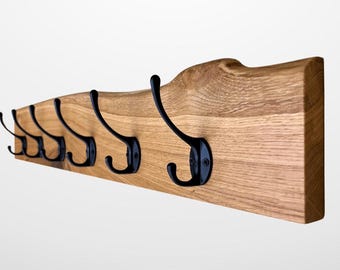 Garderobe mit natürlicher Baumkante | 30 - 120 cm | schwarze Haken | Eiche massiv | Wandgarderobe | Garderobenleiste Holz | Garderobe Eiche