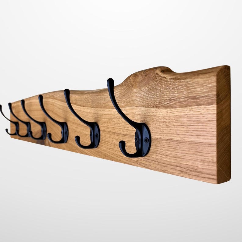 Garderobe mit natürlicher Baumkante | 30 - 120 cm | schwarze Haken | Eiche massiv | Wandgarderobe | Garderobenleiste Holz | Garderobe Eiche image 1