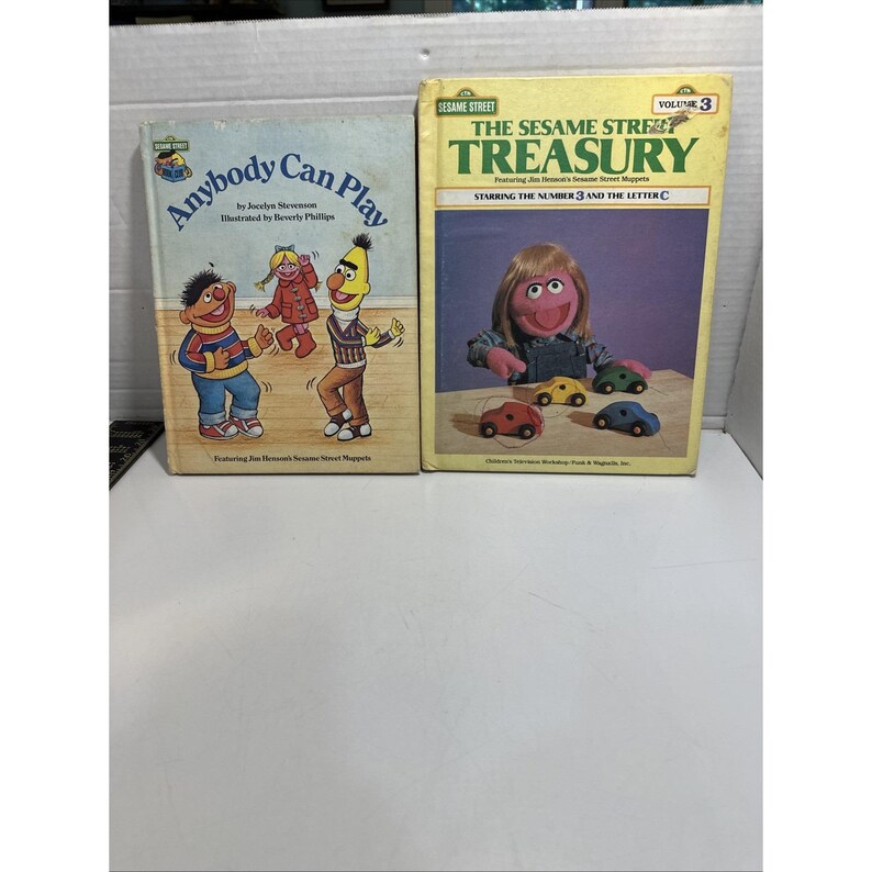 The Sesame Street Treasury Volume 3 Starring 3 And C 1983 & Anybody Can Play '80 image 1
