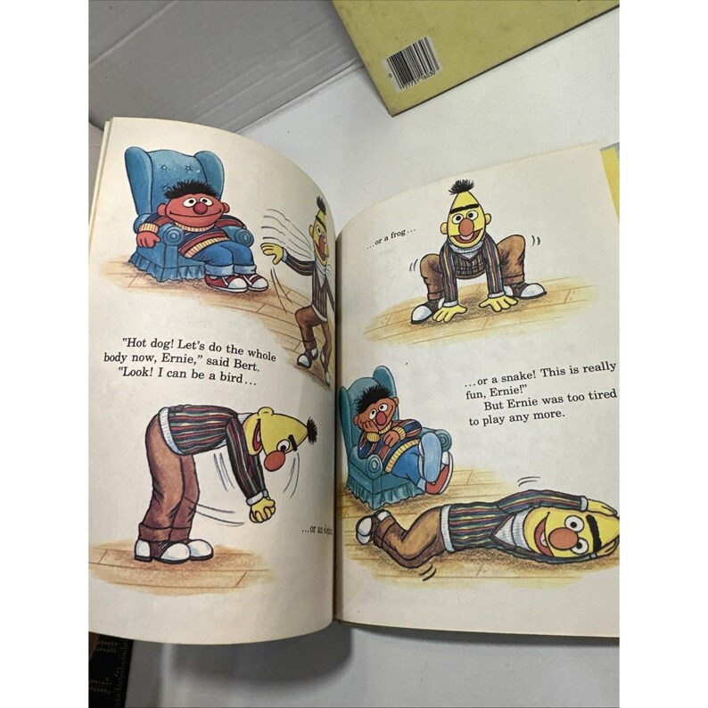 The Sesame Street Treasury Volume 3 Starring 3 And C 1983 & Anybody Can Play '80 image 5