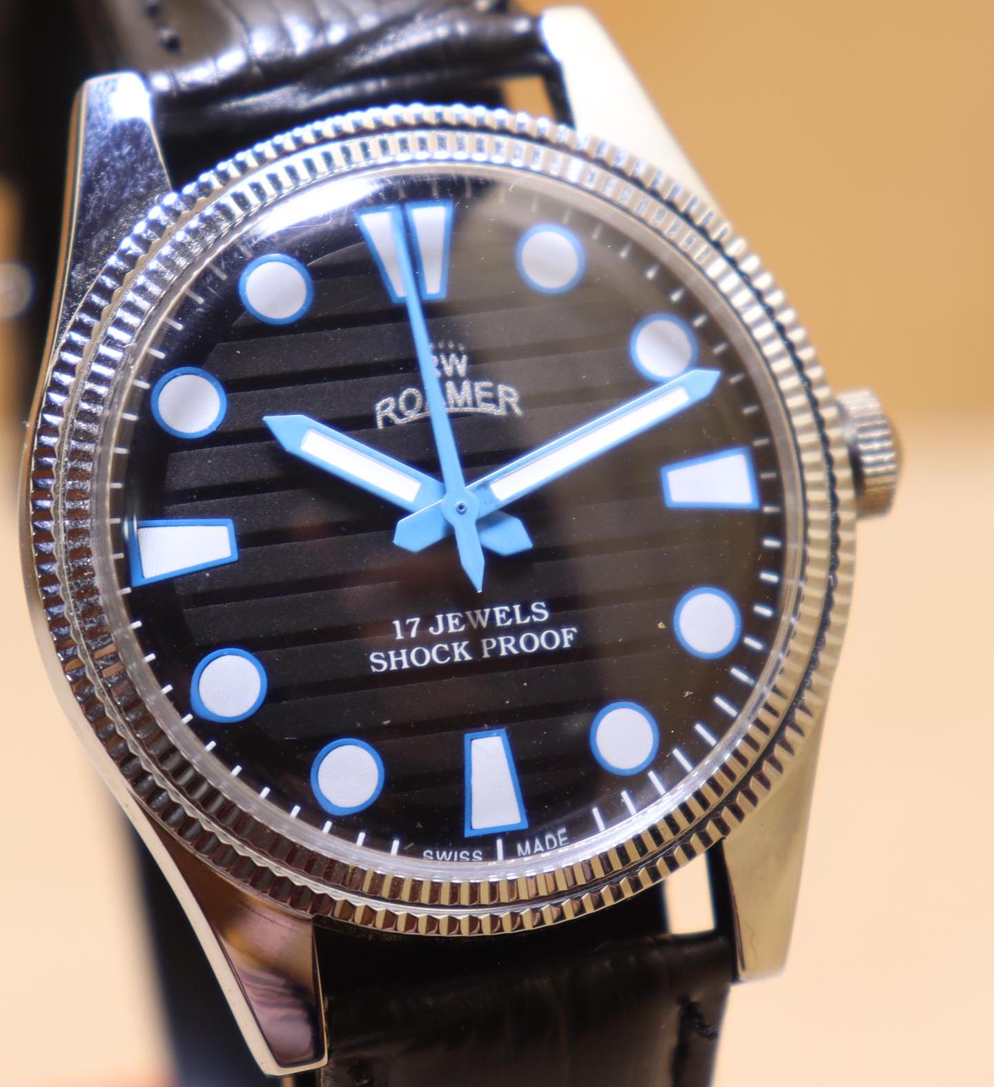 VINTAGE SWISS ROAMER SEA ROCK 1976 AUTO WATCH + TAG AND