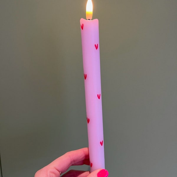 Dip-Dye LED Candles with Timer: Heart Pink