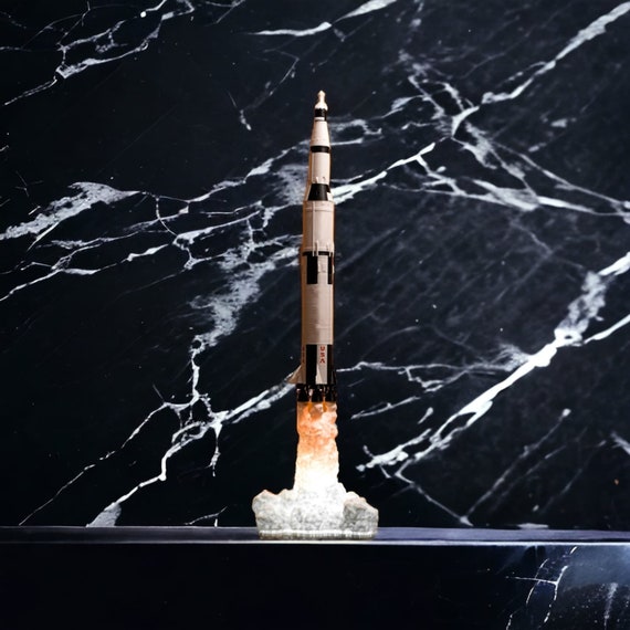 Apollo 11 Saturn V Rocket Lamp Desk Lamp Gift Space Lover Lamp