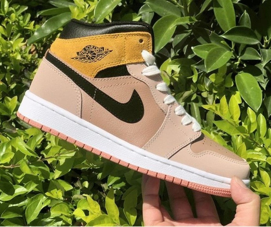 Air Jordan 1 Mid Se Particle Beige Black Cat 2020 Military - Etsy