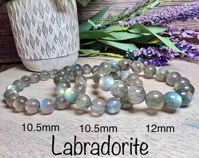 Beautiful Labradorite Bracelet, Flashy Labradorite Crystal Bracelet, Round Beads, 10-11mm, 12mm (1)
