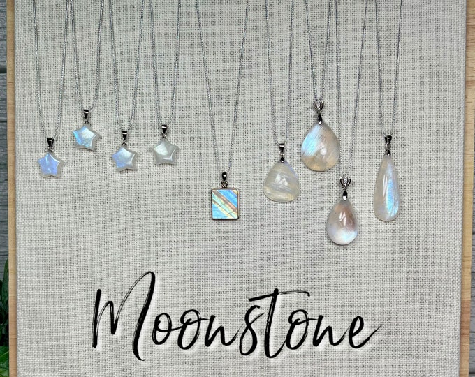 Moonstone Pendant, Blue Moonstone Pendant, Rainbow Moonstone Pendant, 925 Silver Clasp