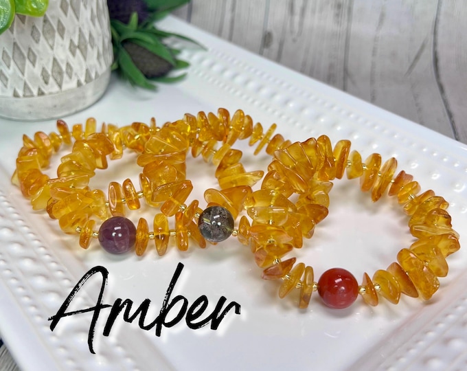 Unique Amber Bracelet, Large Amber Chips Bracelet, Purple Rose Quartz or Garden Quartz or Red Agate Focal Beads