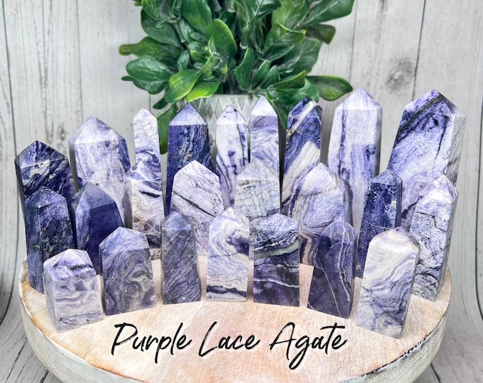 Purple Lace Agate Tower, Purple Peacock Stone, Agate with Purple and White Banding