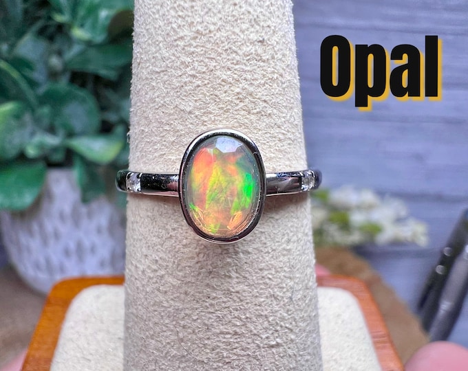 Beautiful Flashy Opal Ring, Small Opal Ring, Beautiful Colors, 925 Silver Adjustable Band
